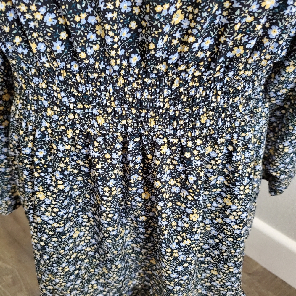 Max Maxi Dress - Picture 4 of 9